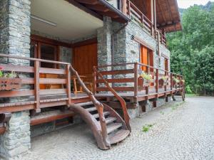Apartment in Antey-Saint-André near Ski Area