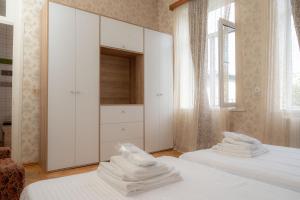 Sunny Holiday House in Telavi