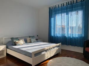 OASIS -10 min Walk to center- 2 bedrooms -Free parking-Bike storage