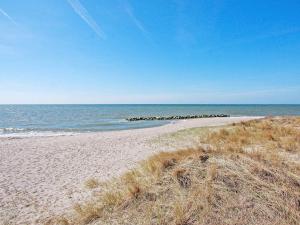 5 person holiday home in Rødby-By Traum