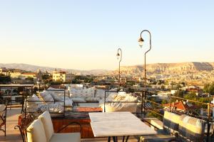 Travel Inn Cave Hotel