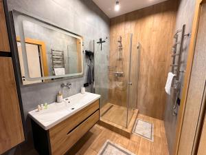 5 хвилин до моря та до центру квартира люкс