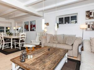 6 person holiday home in Skagen