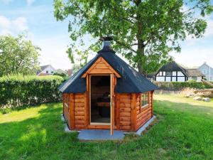 10 person holiday home in Hadsund