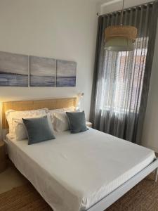 B&B Blueberry by Calabria and Chill