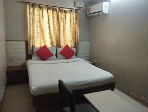 White fort lodge