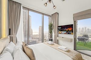 Luxe 2BR with Marina Views l Gaming & Music Room