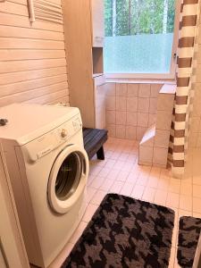 Premium stay for three with balcony in Uimaharju