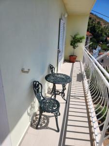 Apartment Golden Oak