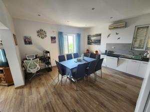 Apartment Golden Oak