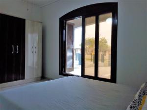 Casa geminada com piscina exclusiva