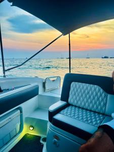 Частная Яхта и Эксклюзивные приватные Туры по Островам в Паттайе