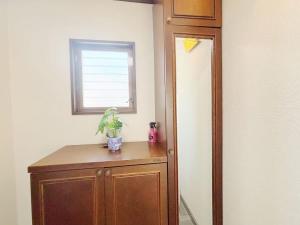 花乃郷 川口3F 駅徒歩5分 上野 秋葉原 東京直通 池袋 新宿20分圏内 WiFi付き 最大7名 温泉施設近く