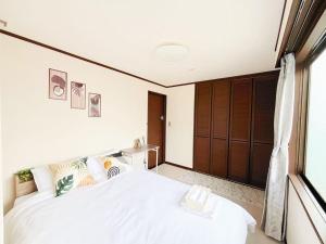 花乃郷 川口3F 駅徒歩5分 上野 秋葉原 東京直通 池袋 新宿20分圏内 WiFi付き 最大7名 温泉施設近く