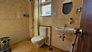 Luxury AC 2BHK Full Furnished with Sunrise View, Hill View, Pool, Kitchen, Ergonomic Workstation