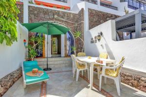 Duplex Apartment Sea views near the beach in Parque Santiago Las Americas