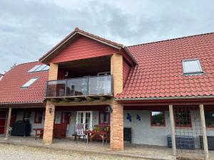 Stor lejlighed i landlige omgivelser