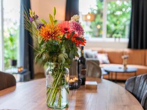 Holiday Home in Hellendoorn near Forest