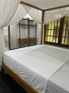 4-Bedrooms Tropical Villa Sanur