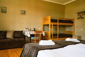 Family Hotel 7 Sisters