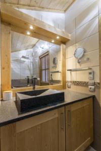 Duplex ski aux pieds haut de gamme - 4 Chambres - Bisanne 1500