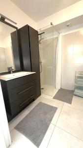 Jardin Marenda - 2 Bedroom Flat with Idyllic Garden in Antibes Old Town - Stay In Antibes