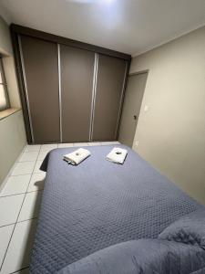 Apê Espaçoso 3 Qtos no coração da cidade