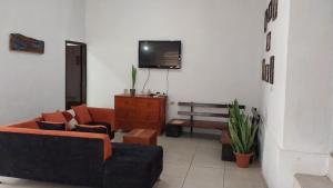 Genovesa Family home