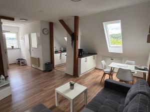 Schöne DG Ferienwohnung