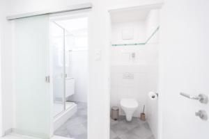 Modern 2 Bedrooms Apartment