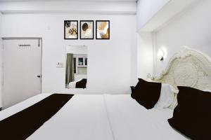 Hotel O The White House