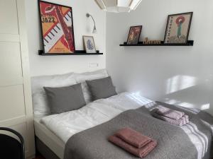 myDowntownHome @ Parliament