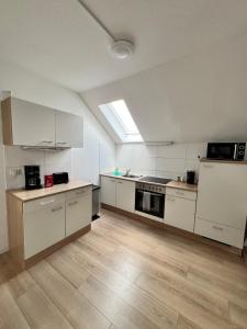 Oranienburg Unterkunft max 7P mit 4 Schlafzimmern