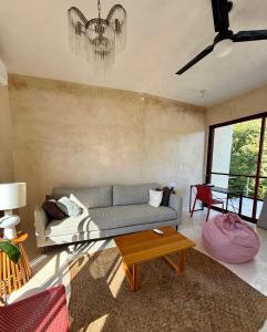 Casa Tuch. Suites independientes de diseño. Retiro de lujo, oasis de paz.