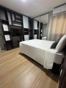 Edifício Mariana Apto com 3 Quartos- Jatiúca