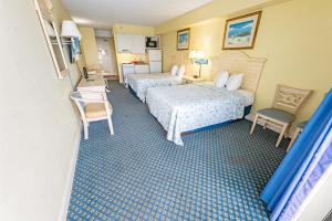 New Direct Oceanfront at Sea Mist, Remodeled,Pools