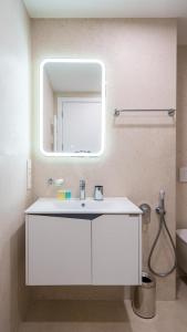 Evdo Apartments F1 Modern house