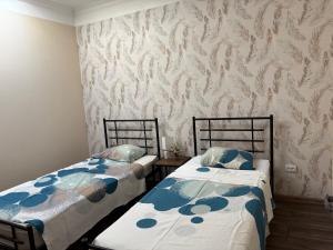 Ideally located spacious 3 bedroom house