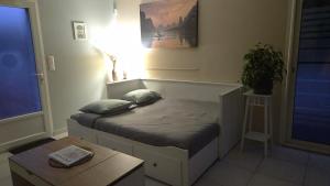 Un air de provence avec piscine disponible seulement en fin de journée - À 5min de lA7 et A9