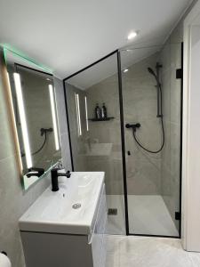 Mountain Escape with Sauna