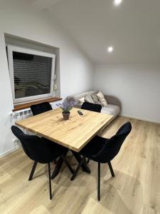 Mountain Escape with Sauna