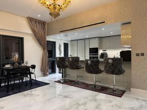 Super luxury 3bed Penthouse