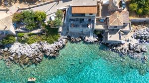 Limeni koilakos Suite