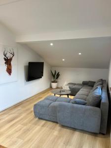 Charming Alpine Apartment with Sauna - 3hvězdičkové hotely ve městě Kobarid