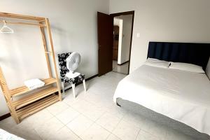 50 metros do Porto da Barra, conforto e comodidade