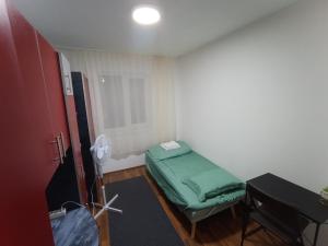 Camera cu baie in Campusul Universitar