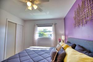 Stylish Retro Vibes Private BBQ & Beach Access