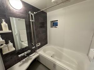 Entire house, 3 minutes on foot from Ekoda station, 2 stations by train to Harry Potter, direct access to Ikebukuro,Shinjuku,Shibuya,Roppongi