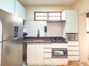 C124 Apartamento com maravilhosa vista para o mar