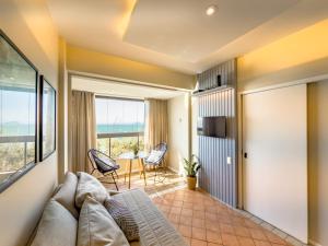 C124 Apartamento com maravilhosa vista para o mar